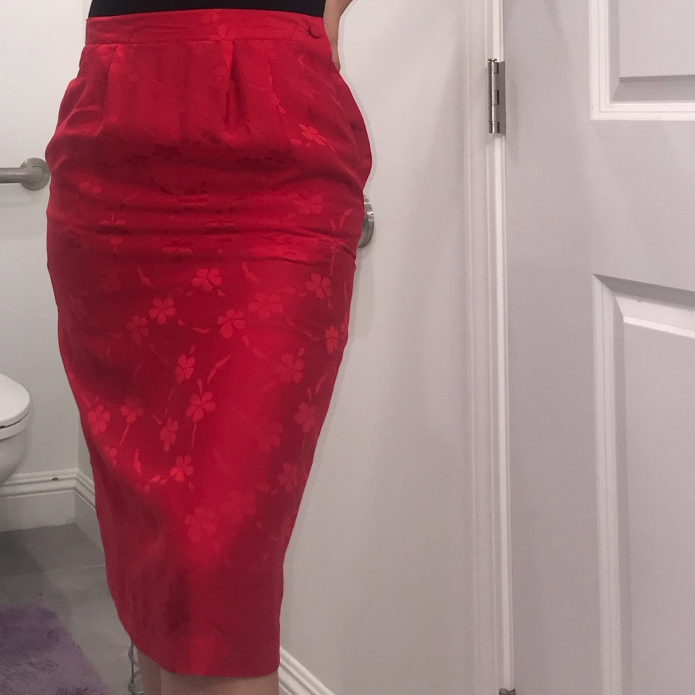 Vintage argenti silk skirt.